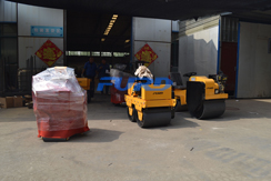 福瑞得機(jī)械手扶雙輪壓路機(jī)，手扶單輪壓路機(jī)，座駕壓路機(jī)及時(shí)包裝發(fā)貨