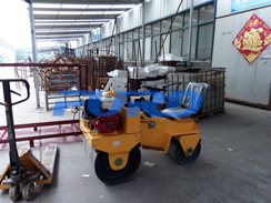 福瑞得機(jī)械座駕壓路機(jī)、手扶壓路機(jī)準(zhǔn)備發(fā)貨