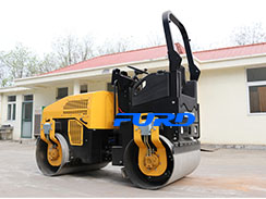 如何根據(jù)施工環(huán)境選擇合適的小型壓路機(jī)？